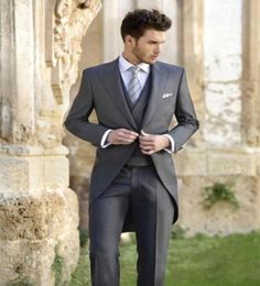 Classy Wedding Tuxedos Tailcoat Slim Fit Suits For Men Groom Men Suit Three Pieces Prom Formal Suits JacketVestPants9215357