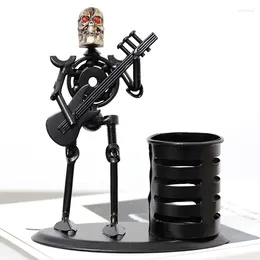 Decorative Figurines Retro Creative Iron Pen Holder Home Ornaments Desk Personalized Student Graduation Gifts For Boys