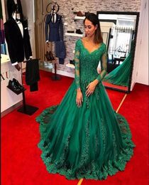 New Evening Dresses Wear V Neck Illusion Lace Appliques Beaded Long Sleeves Ball Gown Dark Green Tulle Sweep Train Party Dress Pro4439779