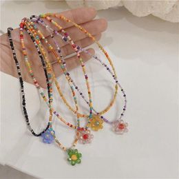 Pendant Necklaces Ins Retro Acrylic Flower Necklace Multicolor Beaded Chains Choker Women Girls Party Collar Jewelry