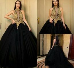 2019 Beaded Black and Gold Prom Dresses A Line Halter Sleeveless Sweep Train Cheap Evening Gowns Sleeveless Formal Dress2486663