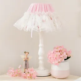 Table Lamps European Pink Cloth Children's Room Lamp Bedroom Bedside Desk Lights Princess Girl Korean Lace Decorative Lighting