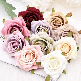 Decorative Flowers 6-7cm 30pcs White Rose Artificial Silk Flower Heads Scrapbooking Home Wedding Birthday Decoration Fake