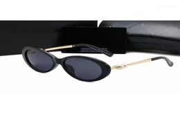 Brand Design Rhinestone Retro Sunglasses Fashion Glasses Women Sexy With Pearl Round Vintage Beach Party Eyewear6343393