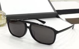 Luxury 0262S Sunglasses For Men Design Fashion Sunglasses Wrap Popular 0262 Sunglass Full Frame Coating Lens Carbon Fiber Legs Su1652243