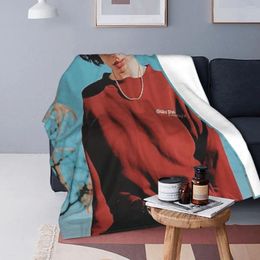 Blankets Finn Wolfhard Actor Blanket Sofa Cover Flannel Summer Fashion Breathable Soft Throw For Bed Bedroom Bedding Throws