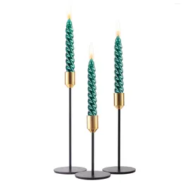 Candle Holders 3Pcs Metal Candlestick Candelabras Fireplace Table Centrepiece Taper For Spring Festival El Decors Dining Room