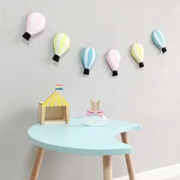 Decorative Figurines Pull Flower Felt Air Balloon String Wall Hanging Decoration Kid's Room Crib Tent Bed Curtain Nursery Korean Art Ins