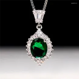 Pendant Necklaces Huitan Gorgeous Cubic Zirconia Necklace White/Green/Red CZ Luxury Wedding Engagement Party Ladies Fashion Jewelry Gift