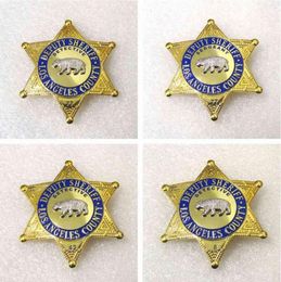 1pcs US Los Angeles County Detective Badge Movie Cosplay Prop Pin Brooch Shirt Lapel Decor Women Men Halloween Gift7469658