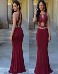2019 Modest Dresses Evening Wear Elegant Arabic Dress Sexy Sheer Lace Applique Jewel Long Sleeve Burgundy Mermaid Chiffon Celebrit6552650