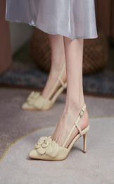 Sandali in pelle di pecora puntata punta stiletto con fiori alta fiore di moda scarpe da donna classiche sandalo in pelle 9747970