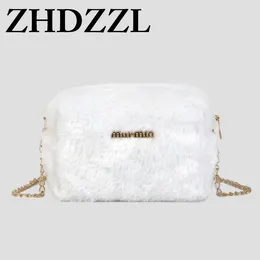Shoulder Bags Women Design Luxury Fur Underarm Clutch Fashion Plush Chain Sling Messenger Bag Winter Cute Purses Wallet Over The