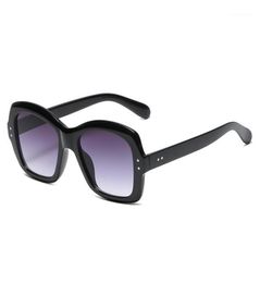 Sunglasses 2021 Brand Womens Sun Glasses Transparent Oversized Retro Oval For Men Aesthetic Black Ultravioletproof12392089