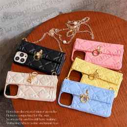 Leather Quilted Wallet Phone Case Designer Chain For iPhone 15 Pro Max 14 Pro 13 12 11 15 Plus Case Card Holder Fashion D Letter Pendant Crossbody Handbag iPhone Case