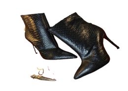 NEW Luxury Black red Leather with Spikes Pointed Toes Women Ankle Boots Fashion Designer Sexy Ladies s High Heels Sh8764248