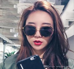 Brand Design Fashion Sunglasses for women Wrap Sunglass Pilot Frame Coating Mirror Lens Carbon Fiber Legs Summer Style 8633750