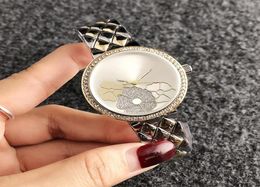 Fashion M Flower design Brand Watches women039s Girl style Metal steel band Quartz Wrist Watch M703259597