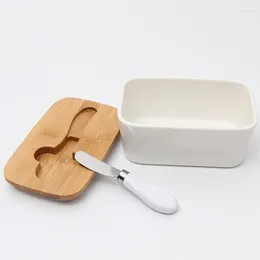 Plates QWE123 Ceramic Butter Plate Nordic Sealing Box With Wood Lid And Knife Cheese Storage Tray Dish White Container Bo