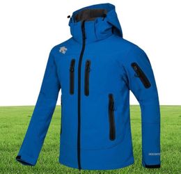 The men TE Softshell jacket face coat Men Outdoors Sports Coats men Ski Hiking Windproof Winter Outwear Soft Shell jacket bl300R7066417