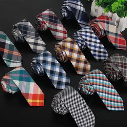 Bow Ties SHENNAIWEI High Quality Plaid Men Cotton And Fabric Linen Cloth Tie 5.5cm Skinny Necktie Brand 2024 Luxury Gravata Slim Lot