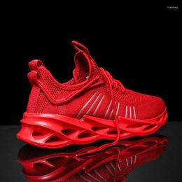 Casual Shoes Sneakers Men Couple Sport Mesh Breathable Running Soft Athletic Holes Unisex Sneaker Women Red