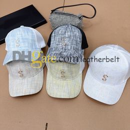 Multicolour Ball Cap Summer Breatable Mesh Baseball Cap Metal Letter Sport Golf Hats Designer Snapback for Women Men