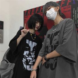 Mens T-Shirts Dark Hip-Hop Horror Human Bone Letters High Street Short-Sleeved T-Shirt Male Korean Fashion Retro Couple Clothes Grunge Emo