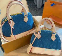 Designer bag Denim Tote Women handbag Shoulder beach pochette men Crossbody Clutch Clutch Tote Wallet Cross body