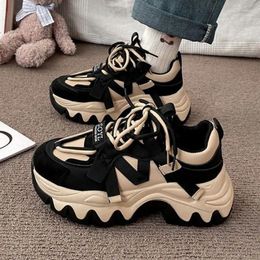 Casual Shoes Korean Version Thick Bottom Sneakers Women Comfortable 2024 Fashion All-match Wear Resistance Womens Autumntime