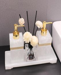Bath Accessory Set Bathroom Accessories 500ml Soap Dispenser Toothbrush Holder Kit Home Decoration Dish Tissue Boxes Toothpick2482002