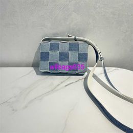 Leather Shoulder Bags BottegVeneta Designer Bags Divani Woven Pillow Bag Cassette Small Square Bag Magnetic Buckle 15 Grid Tofu Bag Single Sh have logo HBWRJF