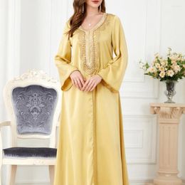 Ethnic Clothing Abaya Arab Apparel Women's V-neck Beaded Long Slip Fashion Dress Robe Muslim