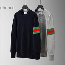 New Green and Red Striped Autumn Thin Long Sleeved Cotton Top Mens Womens Tb Casual Round Neck Pullover