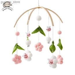 Mobiles# Baby Wooden Mobile Rattles Toys Bell Set 0-12 Months Newborn Crib Bed Bell Musical Toddler Rattles for Cots Kids Gift for Baby Y240415Y240417W6BC
