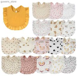 Bibs Burp Cloths Cotton Gauze Baby Bibs Feeding Drool Bib Ruffle Floral Print Infant Saliva Towel Soft Burp Cloth Newborn Toddler Kid Bibs Y240415Y2404172J3I