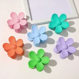 New Korea Flower Shape Claw Clip Hair Women Girls Hairpins Crab Claws Clip Ponytail Barrette Fashion Headwear Hair Accessories