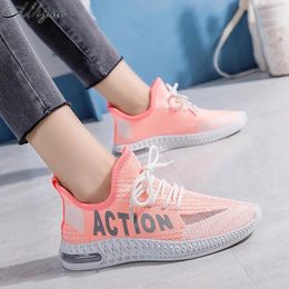 Fitness Shoes 2024 Summer Women Flat Soles Modern Casual Woman Breathable Sneakers Lace-up Tennis D1113