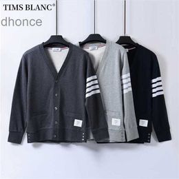 Korean Version Tb Pure Cotton Pocket Shirt Fashionable and Trendy V-neck Casual Hoodie Cardigan for Men Women Couple Sports 2023