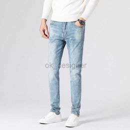 Herren Jeans Designer Männer Jeans Designer Männer -Jeanshose mit trendigen Stickereien und schlanker fit elastischer Distressed Hosen mit kleinen Füßen