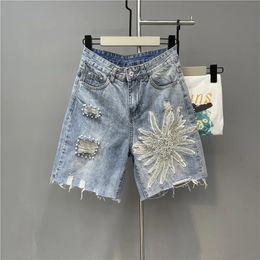 2024 Summer Denim Shorts Women Tassel Sequin Beading Fashion Ripped Jeans Shorts High Waist Knee Length Pants Female 240412