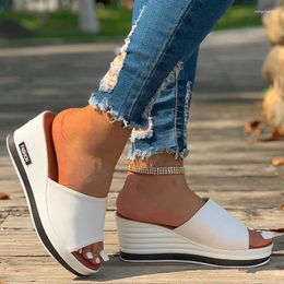 Slippers Pu Solid Summer Modern Wedges Ladies Shoes On Sale 2024 High Quality Slip-on Hollow Rubber Women's Zapatillas