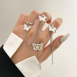 Korean Jewelry Industry Personality Exaggeration Two Finger Linked Chain Instagram Popular Hip-hop Butterfly Open Ring