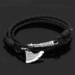 Other Bracelets Mens Viking Celtic Wolf Raven Axe Bracelet Odin Symbol scandinavian Rune Charm Leather Rope Bracelet Male Norse Amulet JewelryL240415