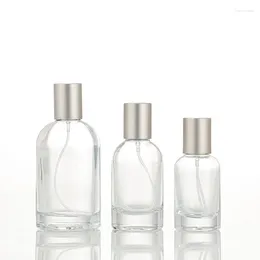 Storage Bottles YUXI Bayonet Glass Perfume Bottle Crystal White Material Flat Round Spray