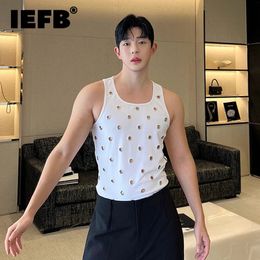 IEFB Hollow Out Vest Trend Mens Niche Design Metal Hole Personality Pullover Tank Top Korean Style Sleeveless Streetwaer 9C1564 240415