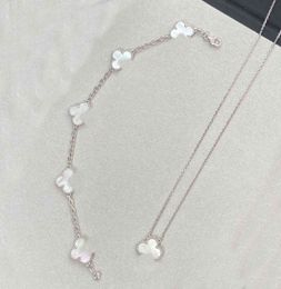 2024 Luxury quality charm pendant necklace with flower shape in silver plated white nature shell desinger have stamp box bracelet PS3409B