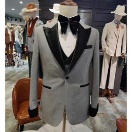 Men's Suits Men 3 Pieces(Jacket Pant Vest) Elegant Business 2024 Fashion Bridegroom Formal Dinner Party Single Buckle Traje Novio