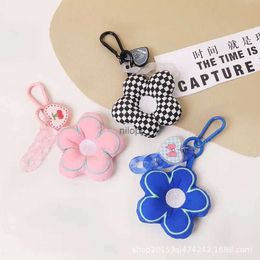 Keychains Lanyards Creative Sakura Fabric Flower Keychain Jewelry Lanyard Girl Boy Couple Gift Peach Heart Chain Keyring Headset Pendant Decorate