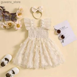 Girl's Dresses Kids Girls 2-Piece Outfit Fly Sleeve Pleated Flowers Tulle Dress with Bow pannband Sommarkläder Y240415